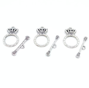 Crown Detail Toggle Clasps