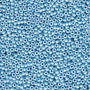 Fancy Frosted Pale Seafoam (M15) - Beading Amazing